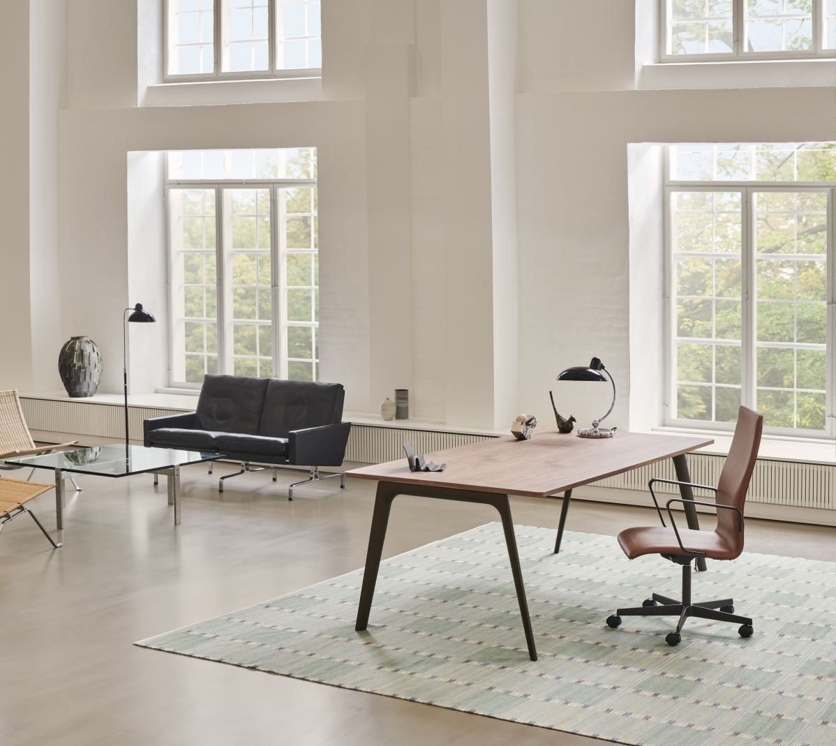 Pluralis Tisch Fritz Hansen