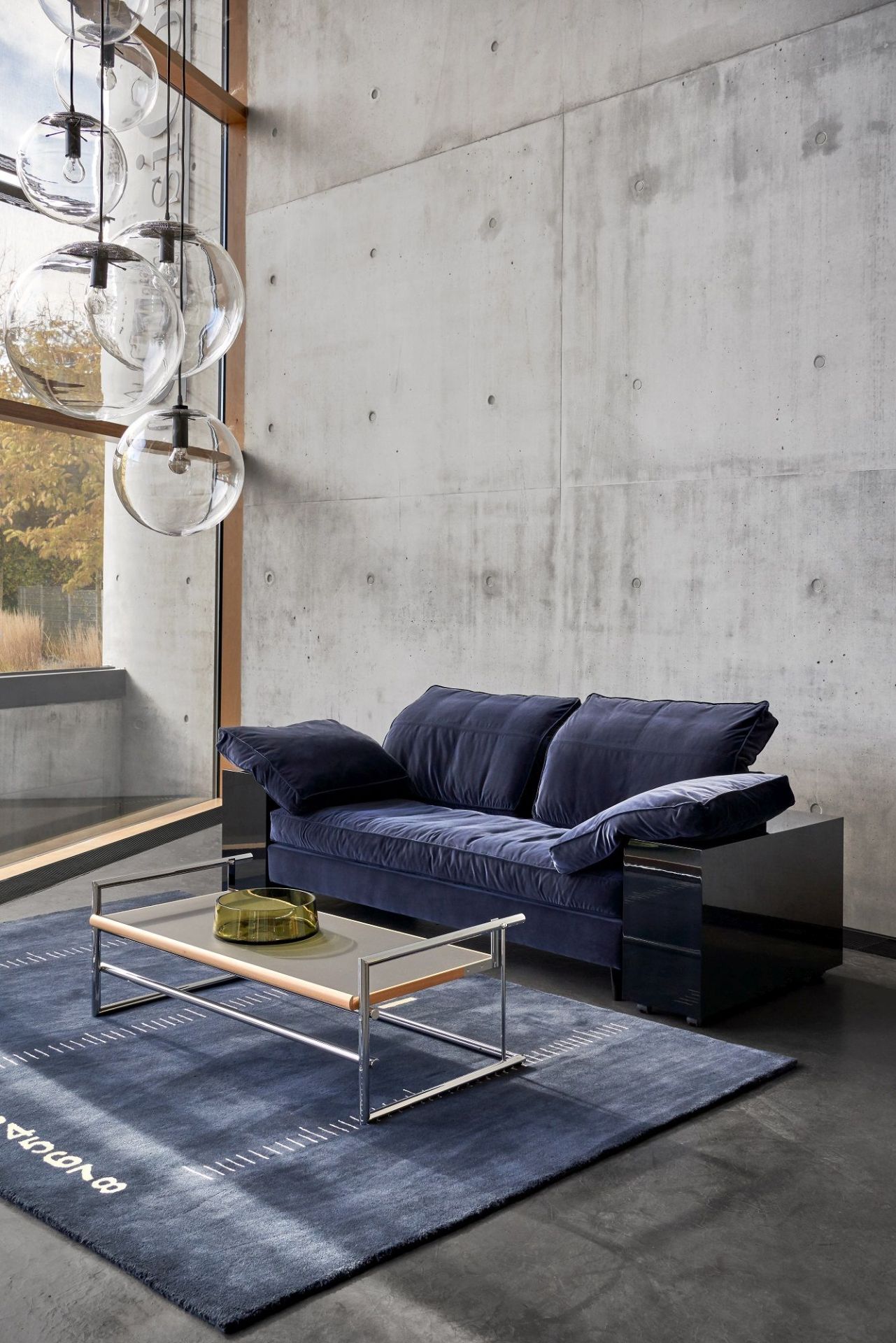 Lota Sofa Classicon