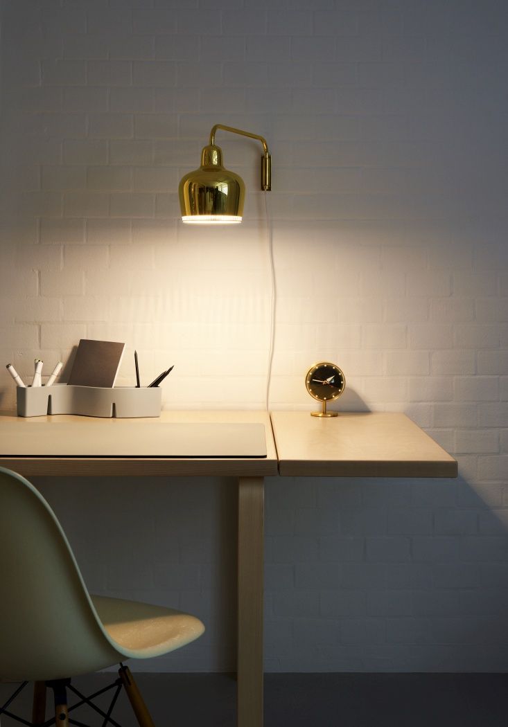 Desk Clocks Night Clock black Tischuhr Vitra