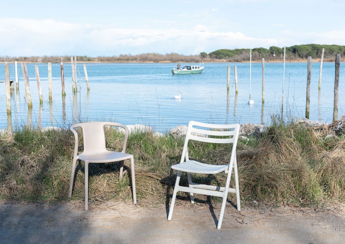 Air Armchair Indoor/Outdoor Stuhl mit Armlehnen Magis