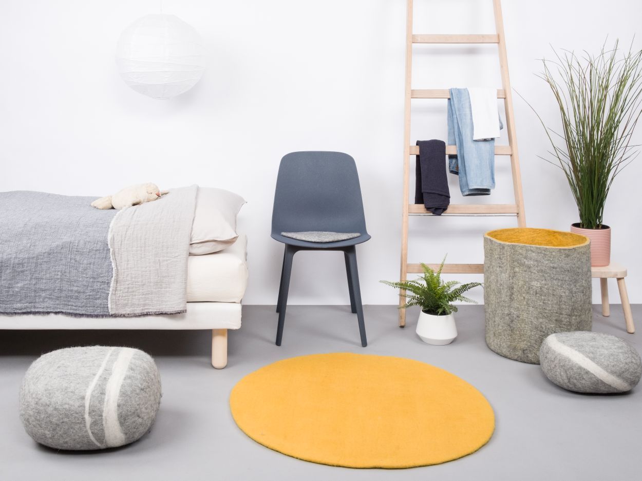 Mono Rund Filzteppich Ø 160 cm myfelt  Klara (senfgelb)