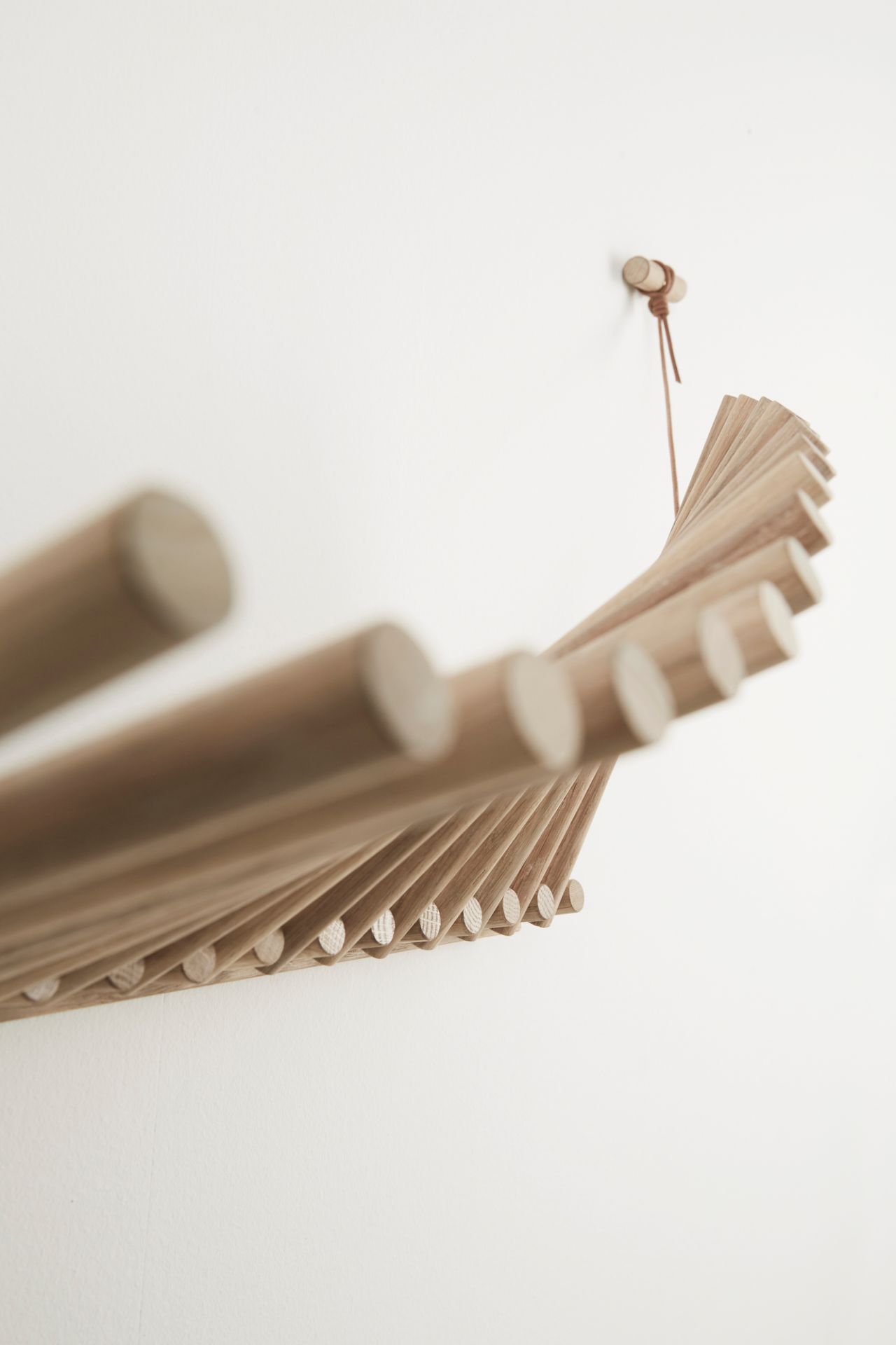 Knaegt Coat Rack Wandgarderobe Woud