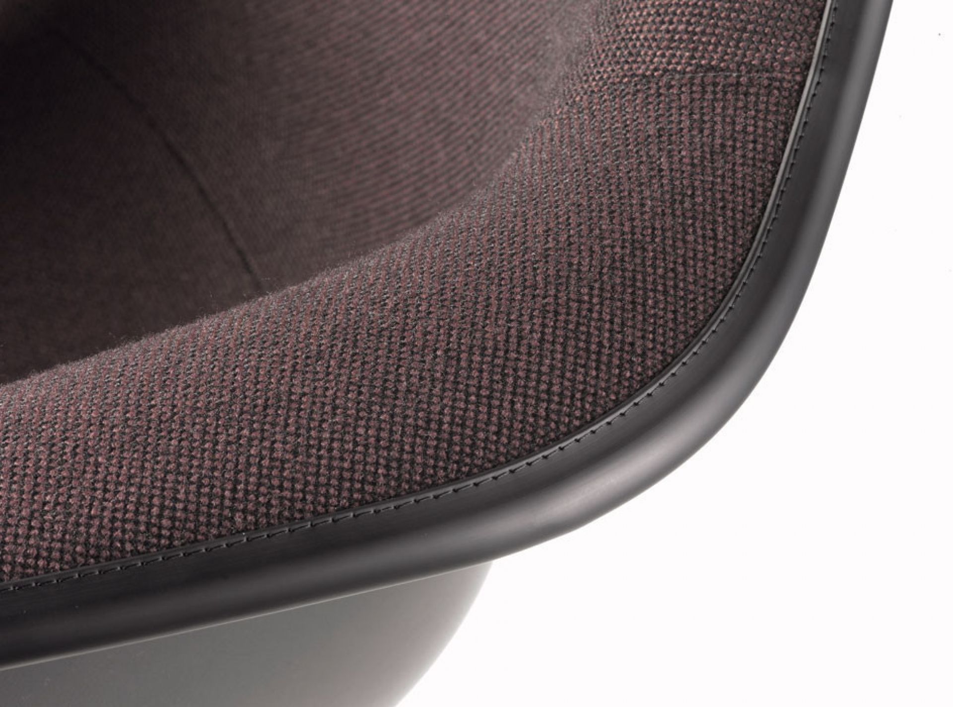 Eames Plastic Arm Chair DAR Stuhl Vollgepolstert Vitra