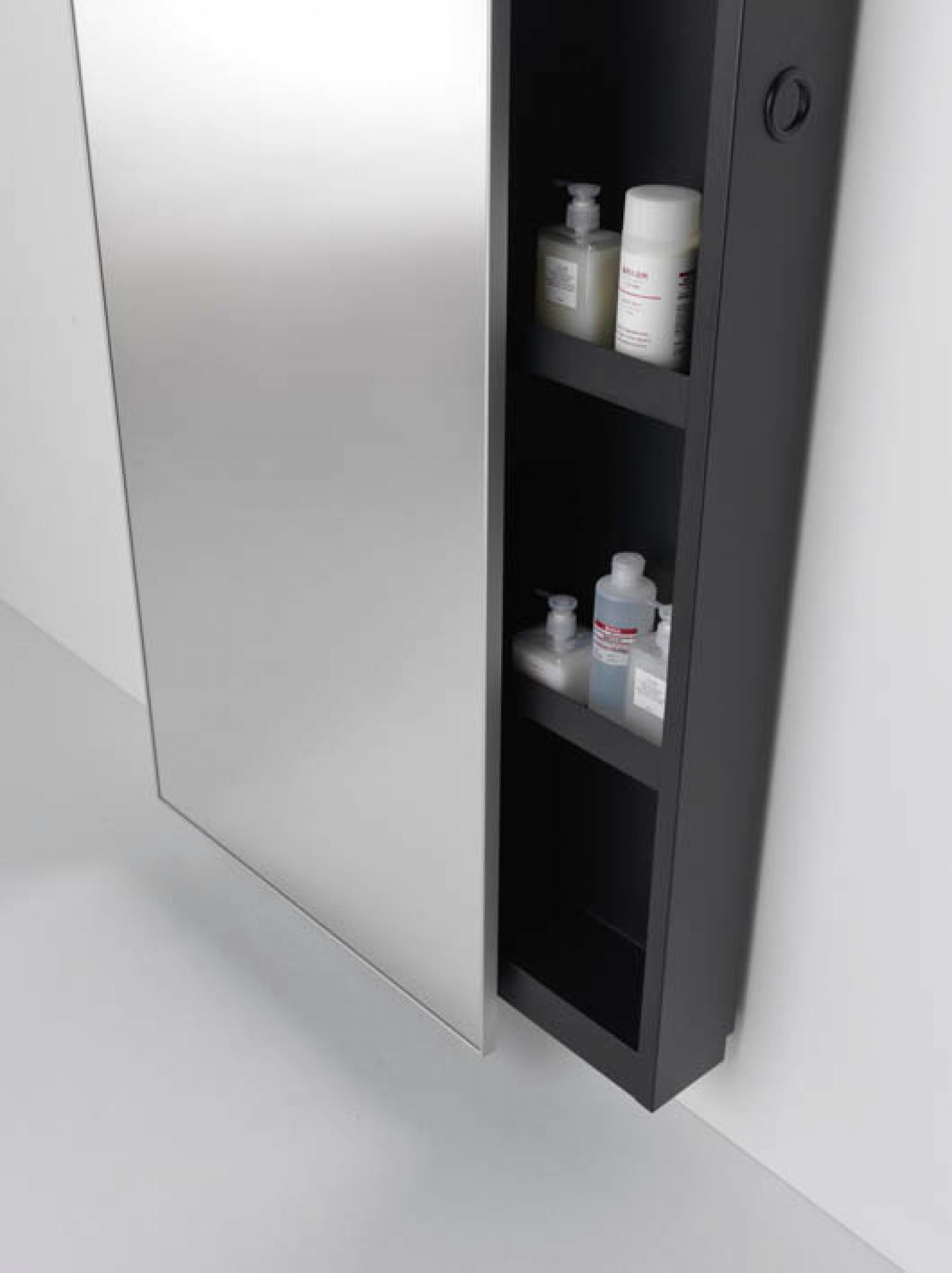 Backstage Spiegelschrank Casamania Horm